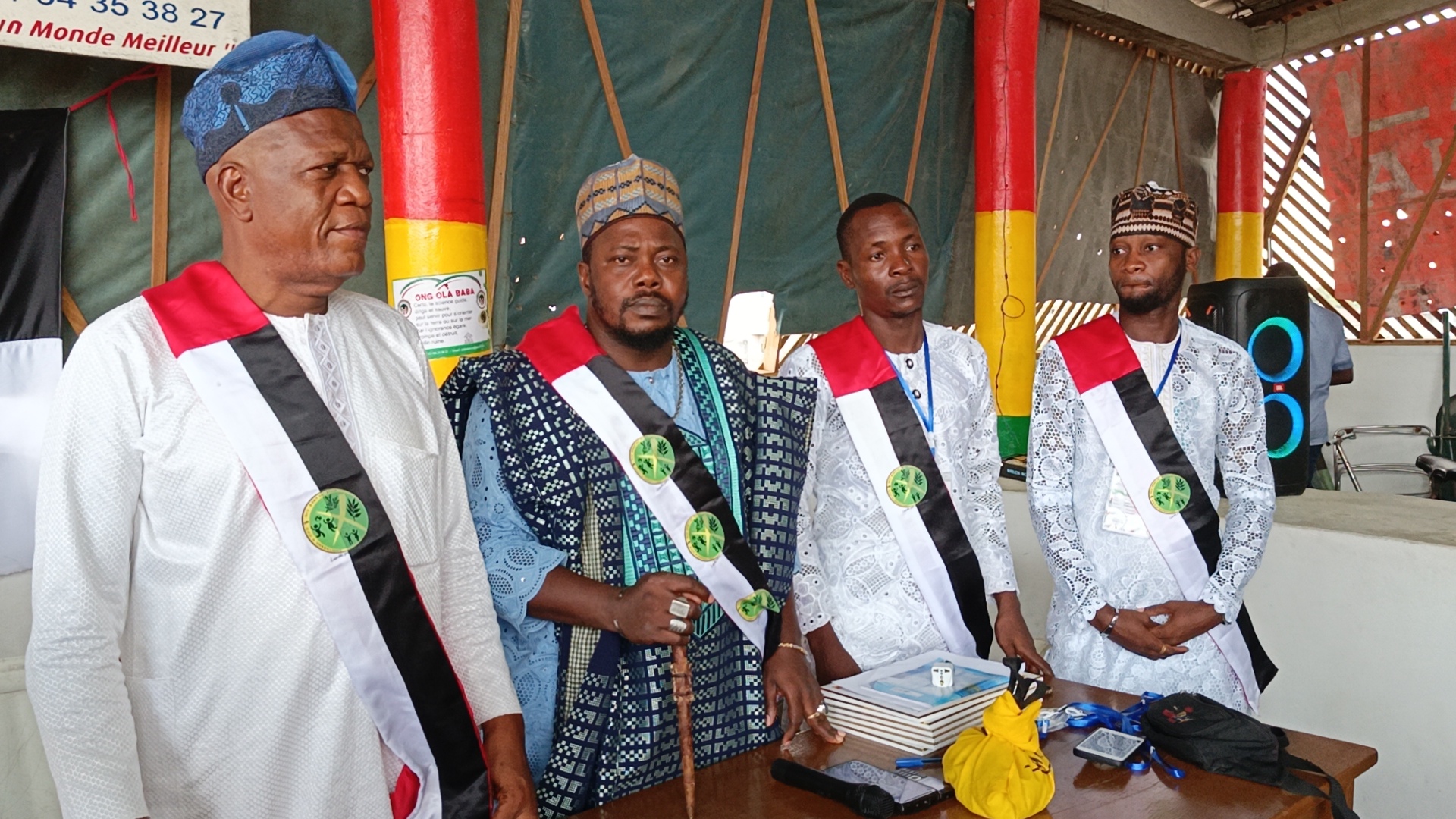 Remise d'attestation aux membres de l'ONG